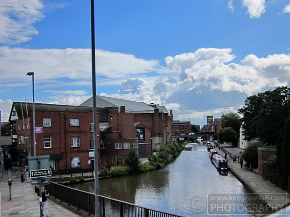 There's canals