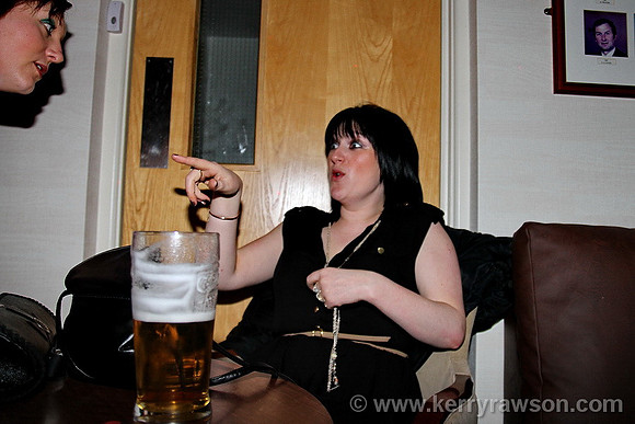 Katie can't believe what she's seeing, turn round Emma