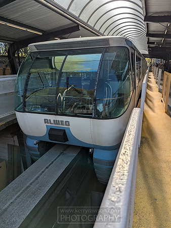Now time for the monorail back to the hotel