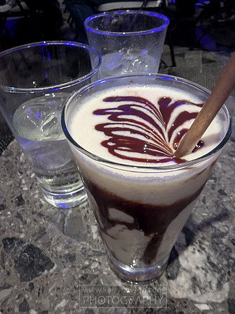 Mudslide at the Atrium bar