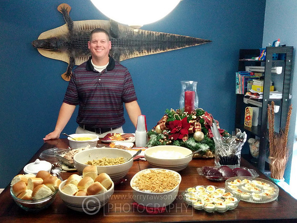 Daadarr, Stash presents our first Thanksgiving feast, thanks guys