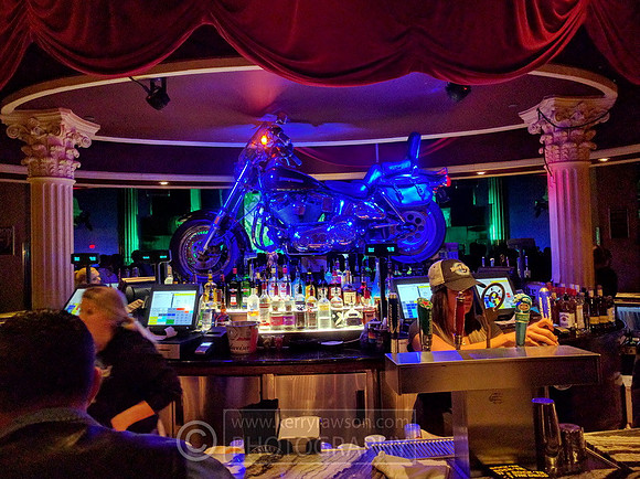 Gig that night in the Hard Rock Live, Universal