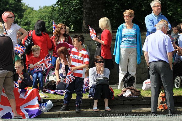 Spectators lined the street (this was 45 mins before)