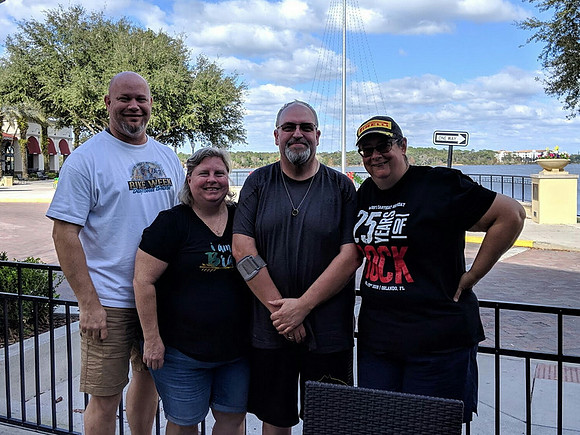Next up it's a lunch with Tom and Laurali at Gators