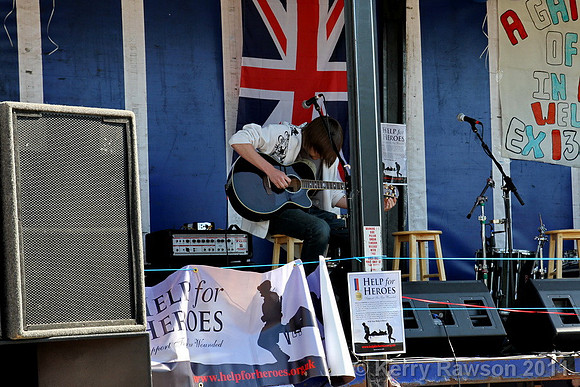 Tom tuning up